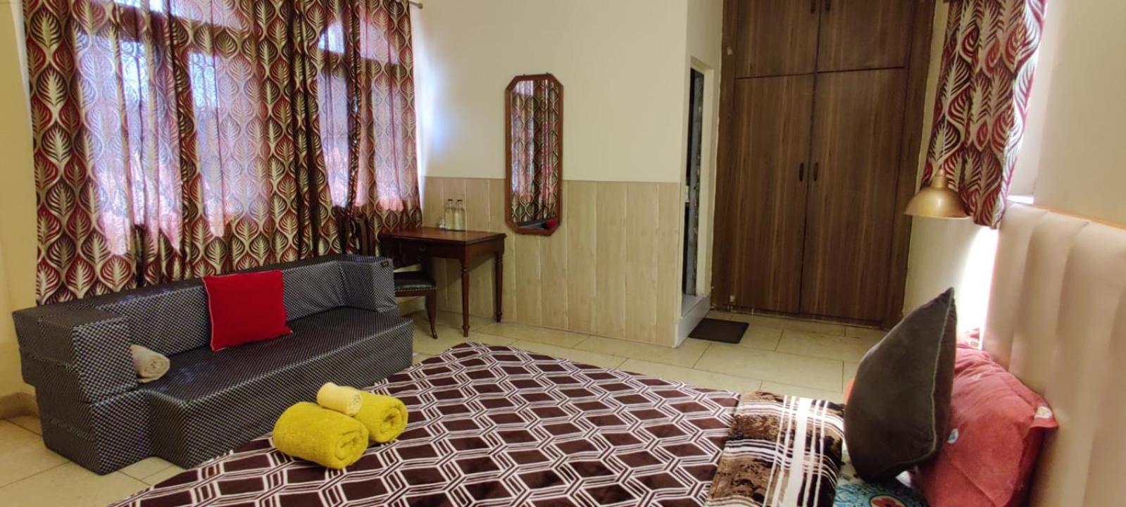Uvs Homestay Haridwār Exterior foto
